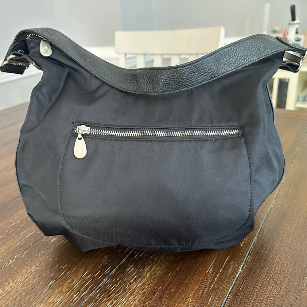 Baggallini hobo bag